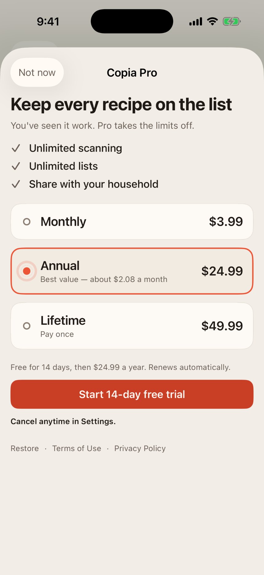 Copia Pro paywall: Monthly $3.99, Annual $24.99 (best value, selected), Lifetime $49.99, 14-day free trial